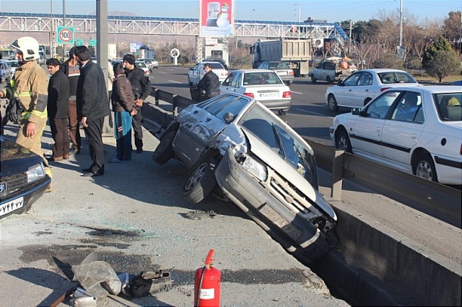 7 مصدوم در حادثه رانندگی بزرگراه امام علی